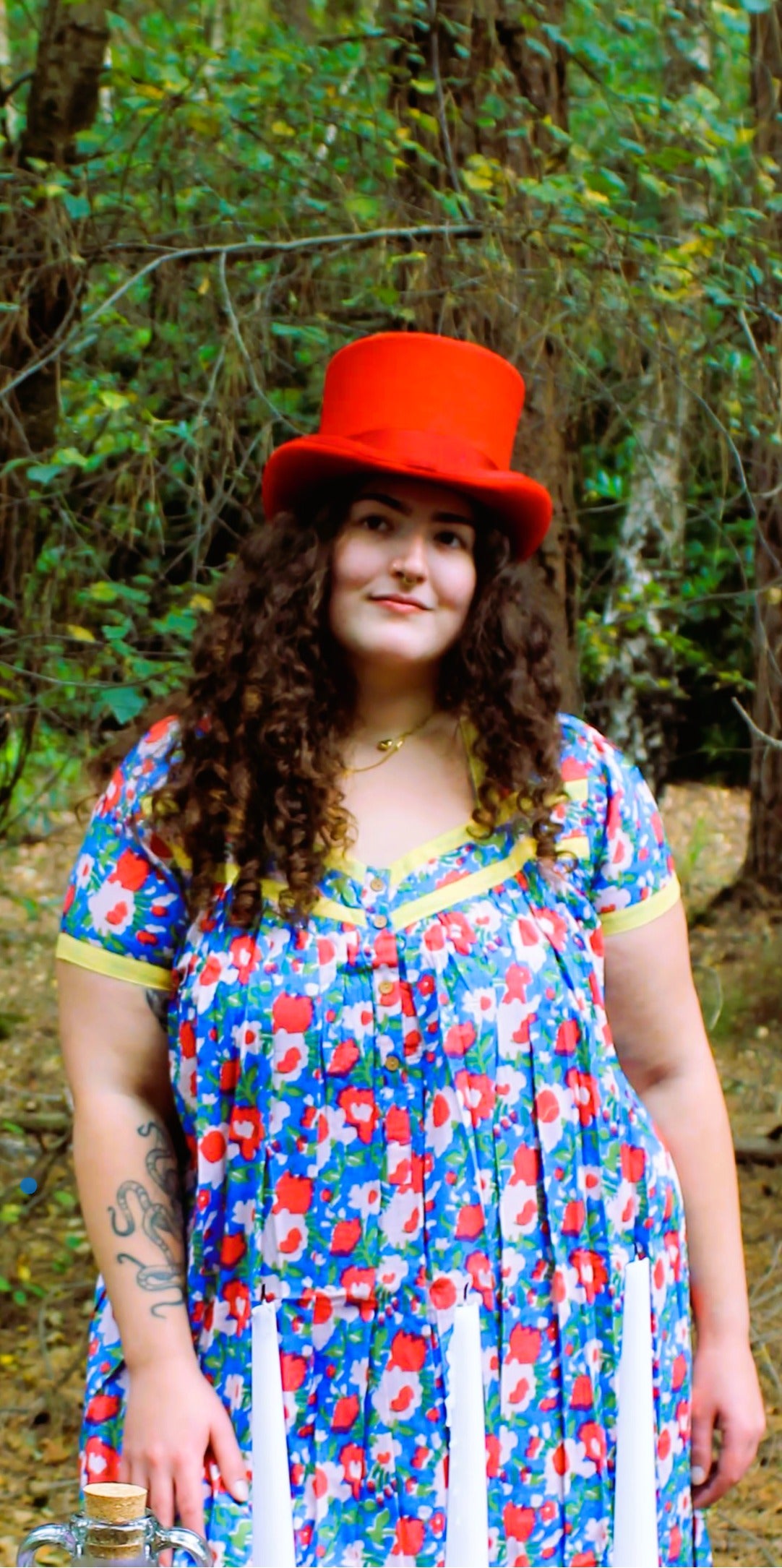 super size model wearing poppies hand block printed nightdress with sleeves